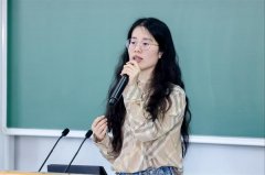 能对支流大模子高效锻炼取微 